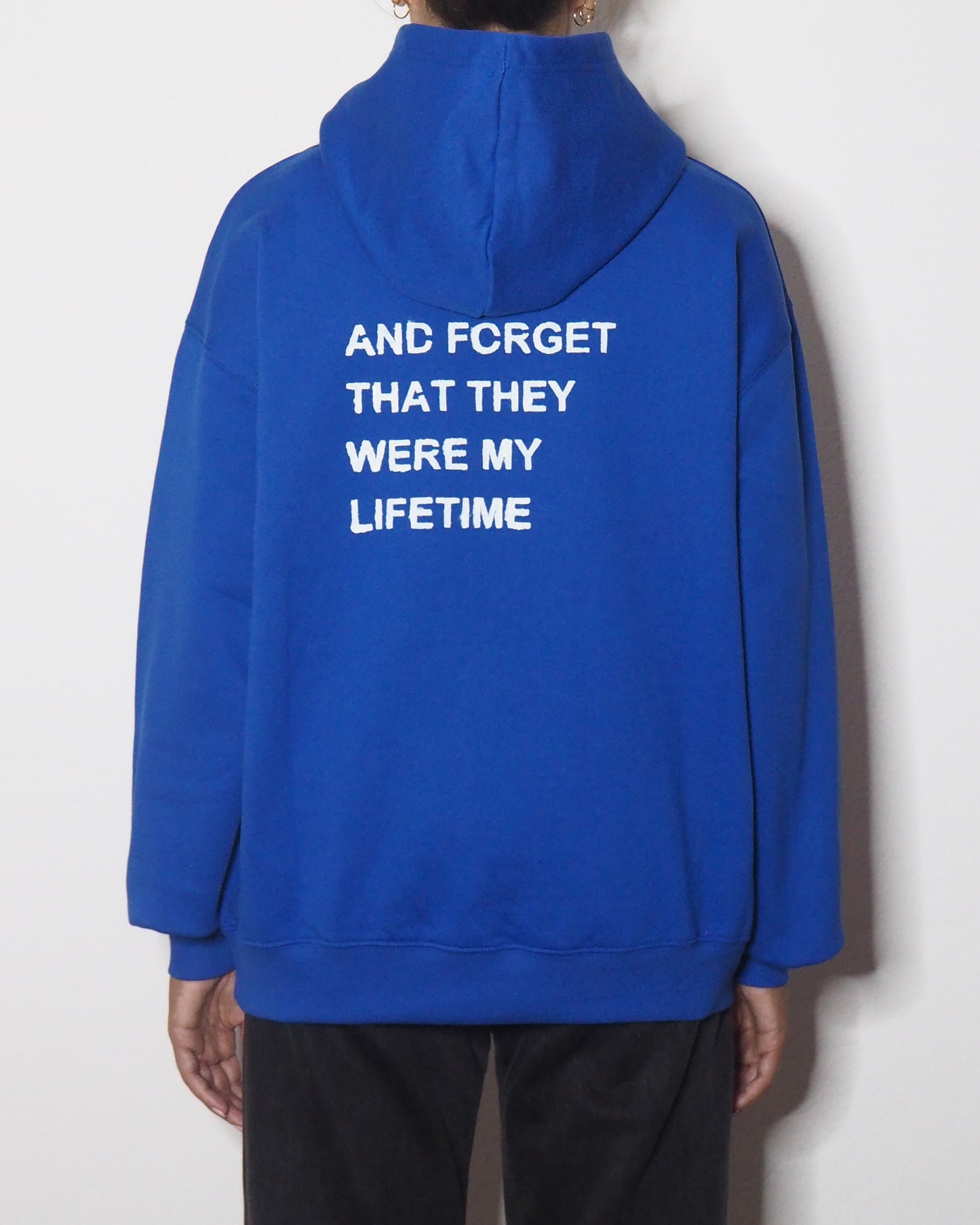 PAST HOODIE